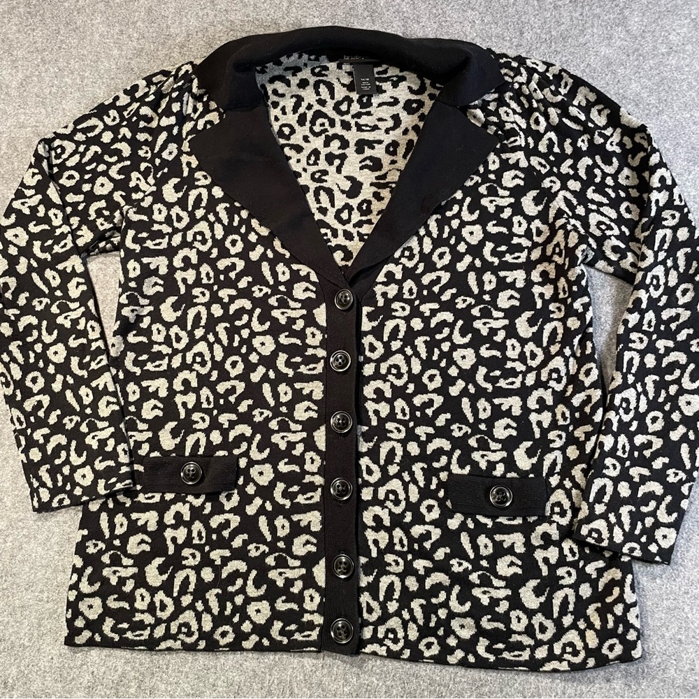 Lane Bryant Black & Gray Cardigan Button Up Size 14/16 Animal Print 100% Cotton